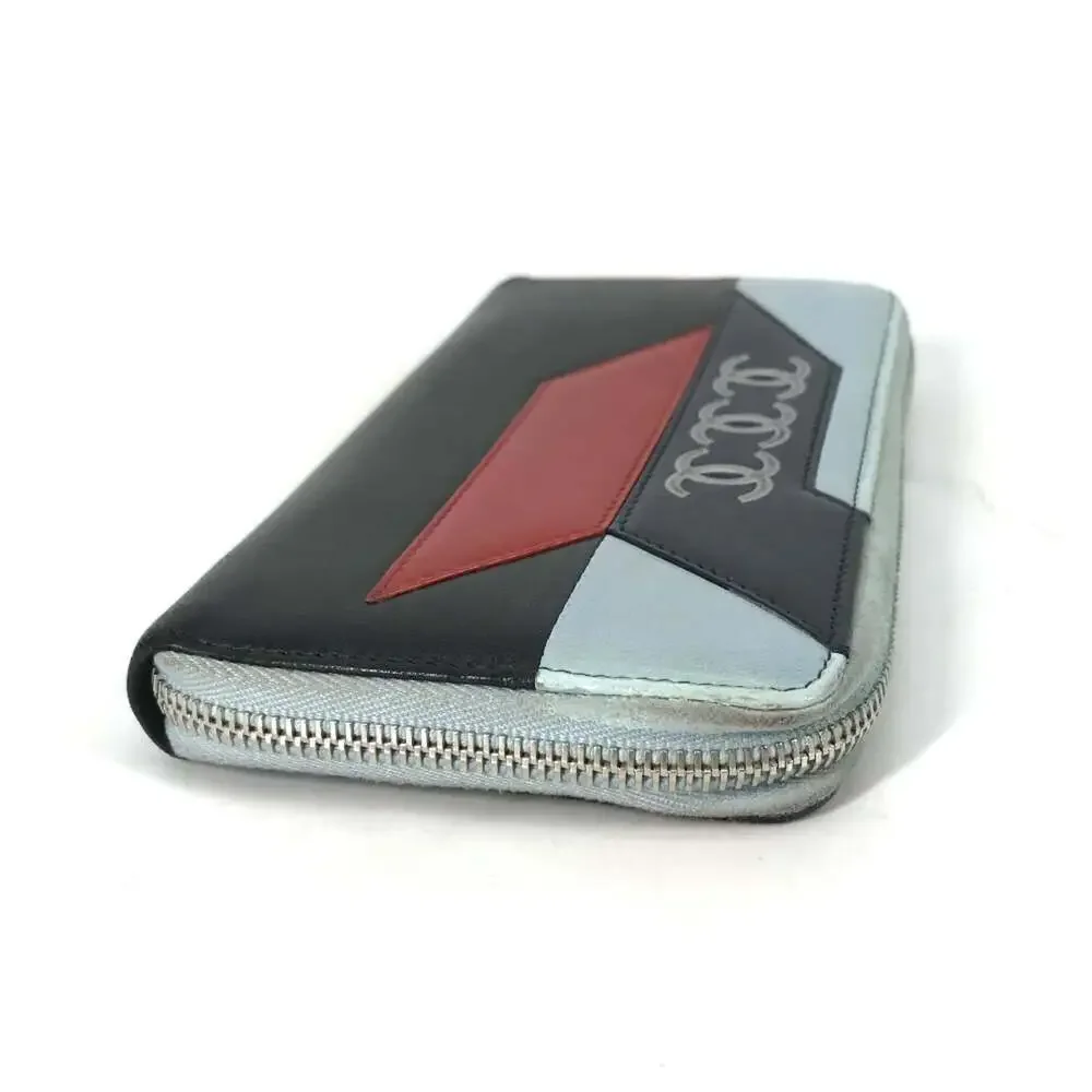 CHANEL Black Leather Wallet